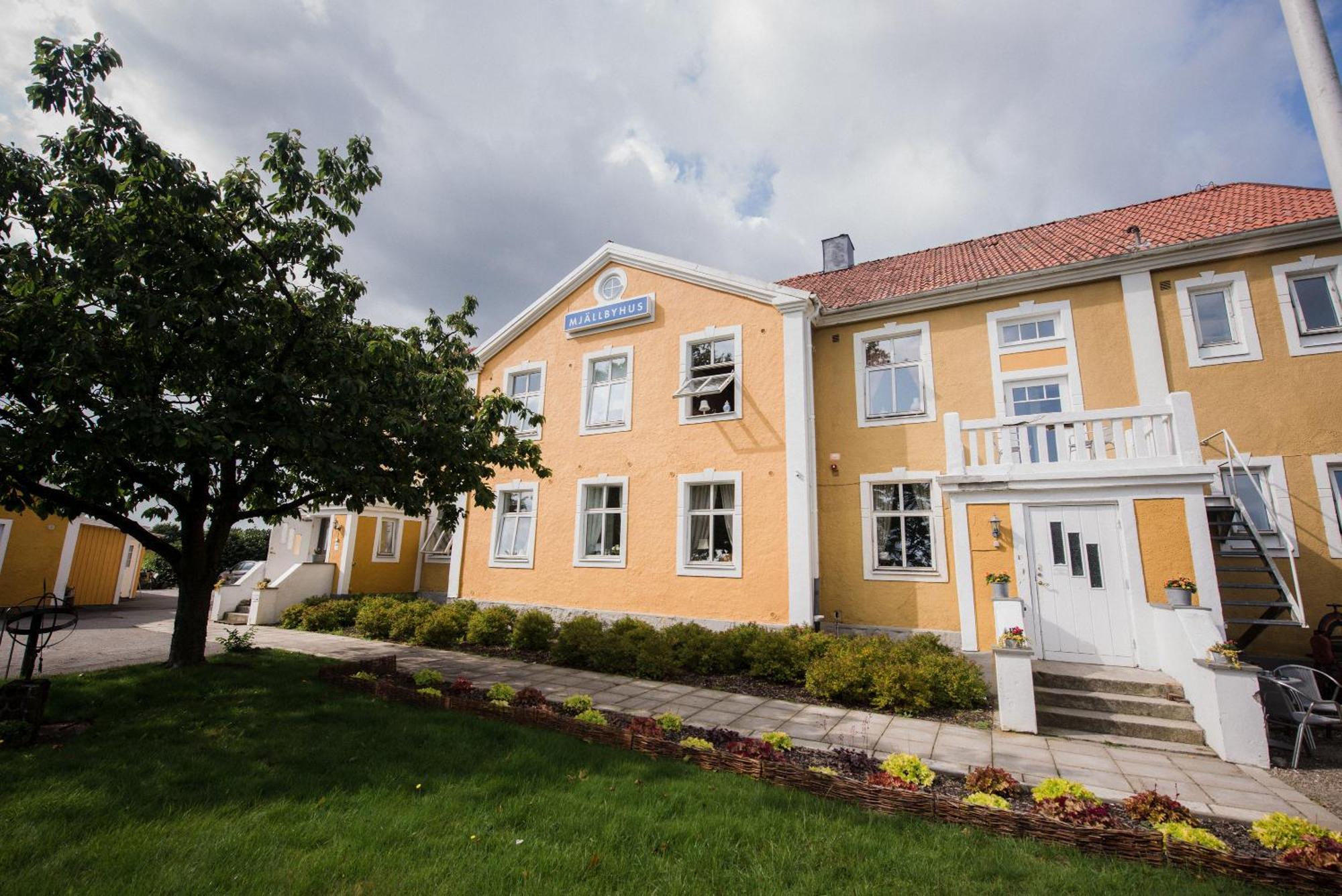 Mjaellbyhus Pensionat & Stugby Sölvesborg Екстериор снимка