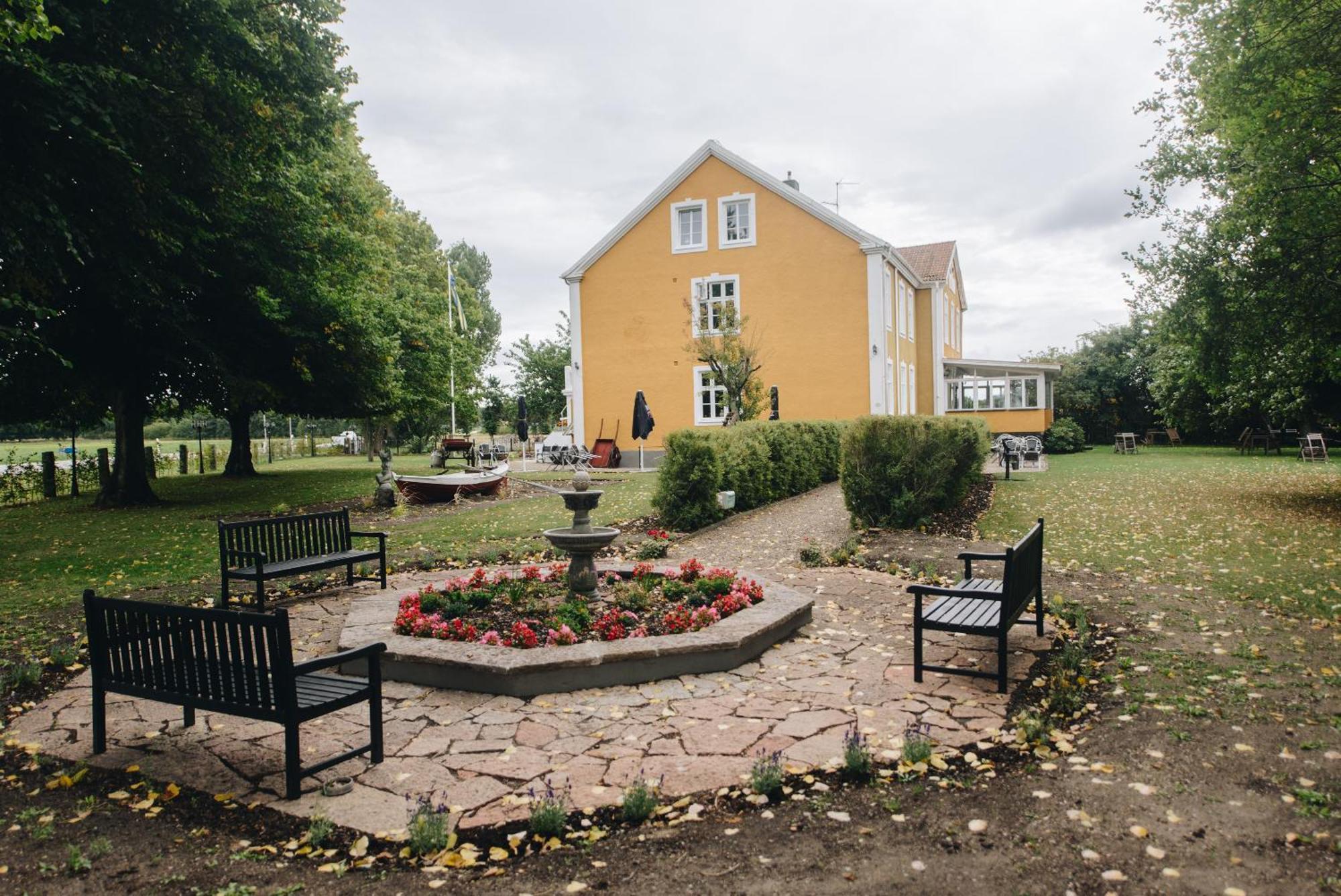 Mjaellbyhus Pensionat & Stugby Sölvesborg Екстериор снимка